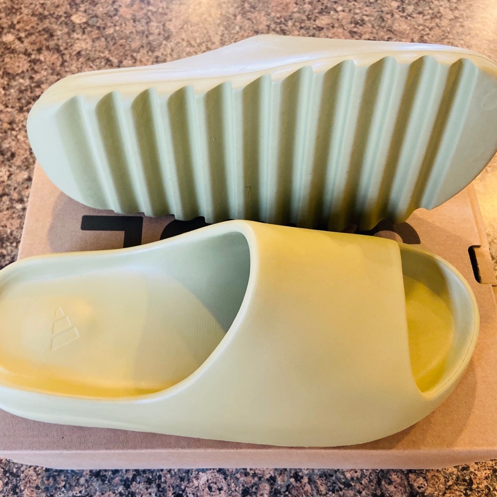 Yeezy Slides